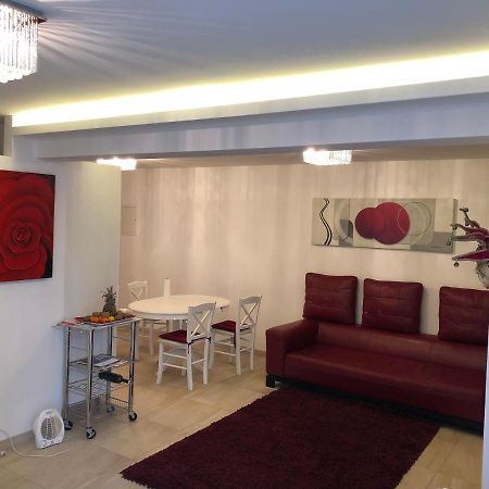Guest House Valerija Ičići Екстериор снимка