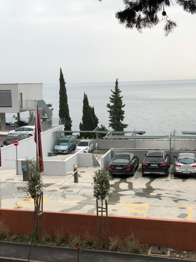Guest House Valerija Ičići Екстериор снимка
